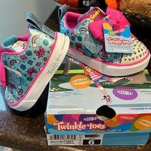 Twinkle Toes by Skechers size 6